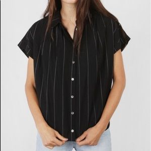 Mod Ref Black Button Up